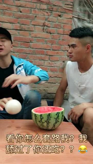 瓜哥带你吃瓜搞笑视频,搞笑视频盘点